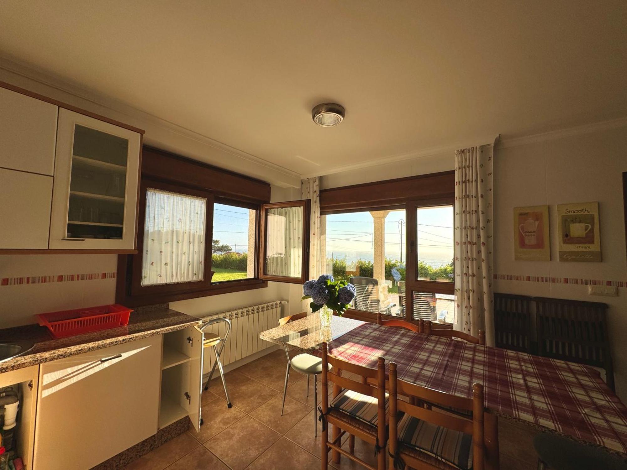 Rooms Peregrinos B Casa Alicia Rosal Exteriér fotografie